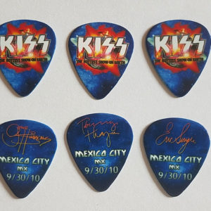 KISS Classic Rock Band Artist Double Sided Novelty Eric Signature Guitar  Pick 2323 
